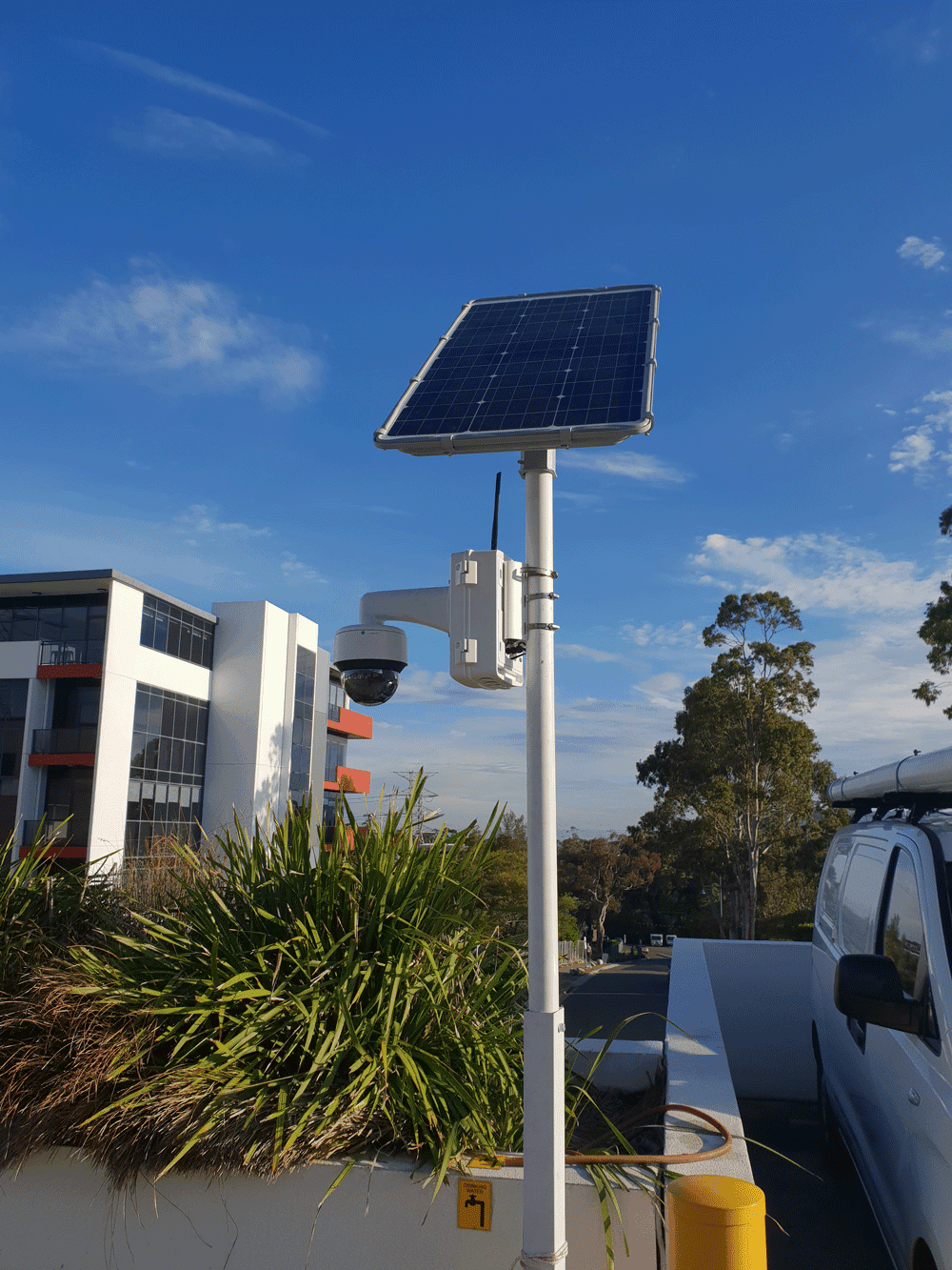 Mobi Pole Cam deployed on a pole outside a building